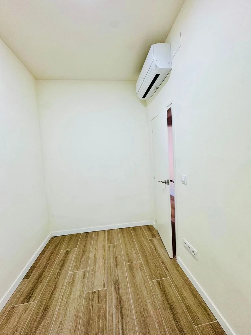 Piso en Calle de Santa Madrona, 20, El Raval - Foto 3