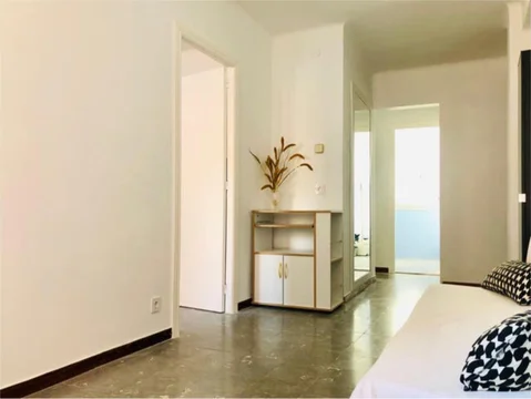 Piso en Sant Andreu - Foto 3