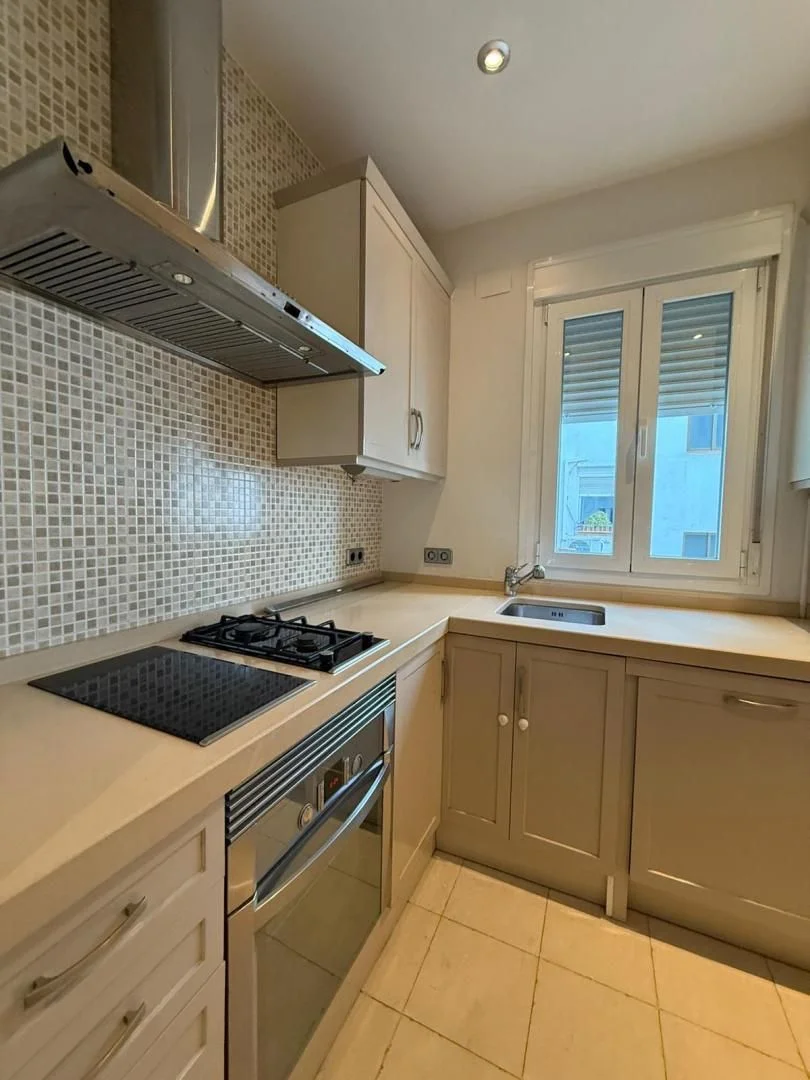 Piso en  Calle del Alcalde Sainz de Baranda 22 - Foto 14