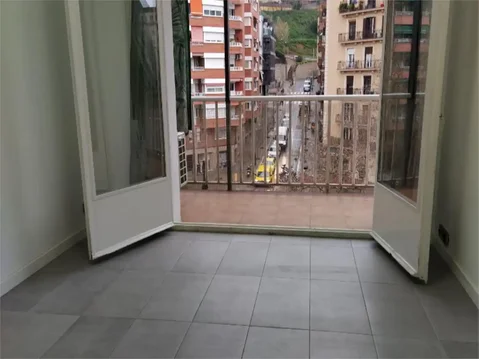 Piso en  Gran Via de les Corts Catalanes 253 - Foto 4