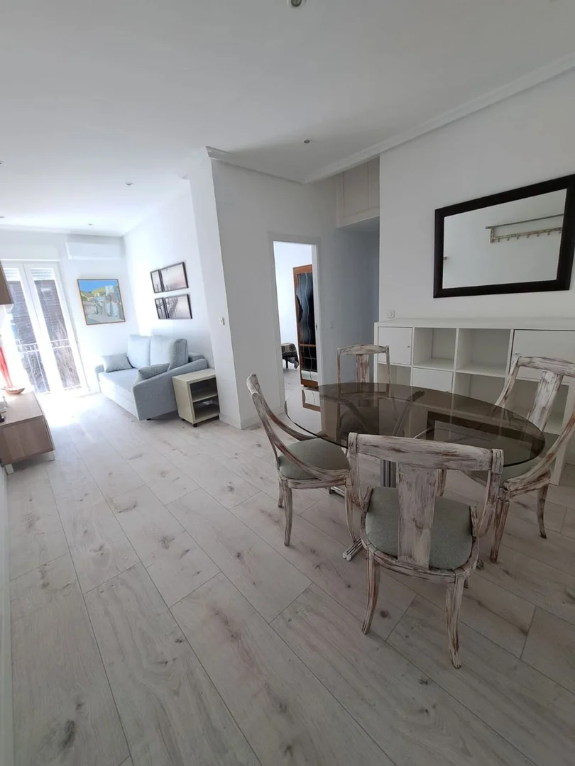 Piso en Barrio Fuente del Berro - Foto 8