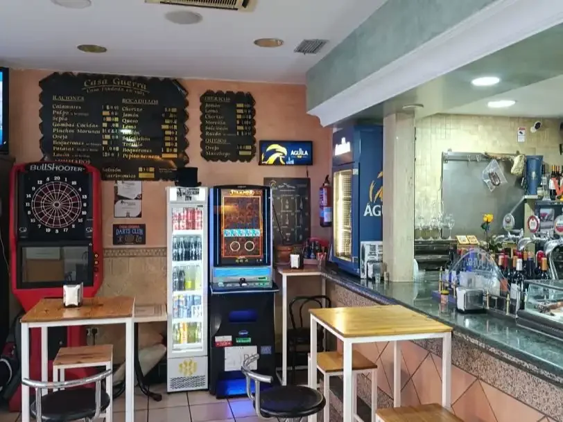 Local comercial en  Calle del Monte Aya 10 - Foto 4
