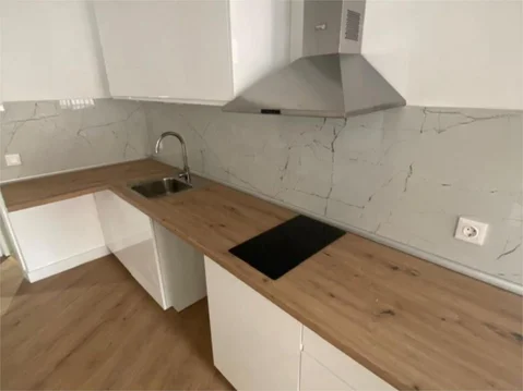 Piso en  Calle Teniente Ochoa Olalla 2 - Foto 5