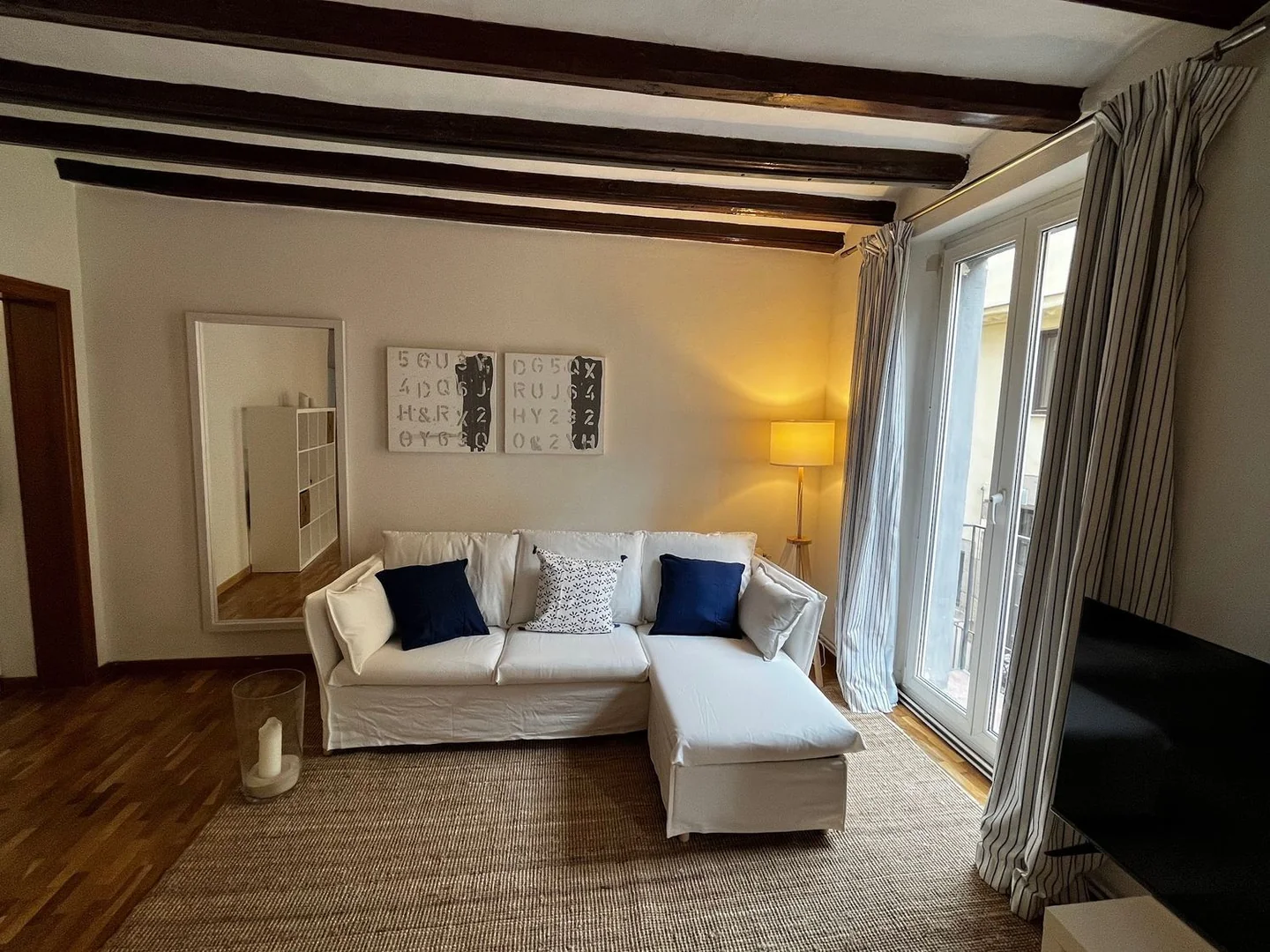Piso en Calle de Sant Pere Més Baix, 30, Sant Pere - Santa Caterina i la Ribera - Foto 2
