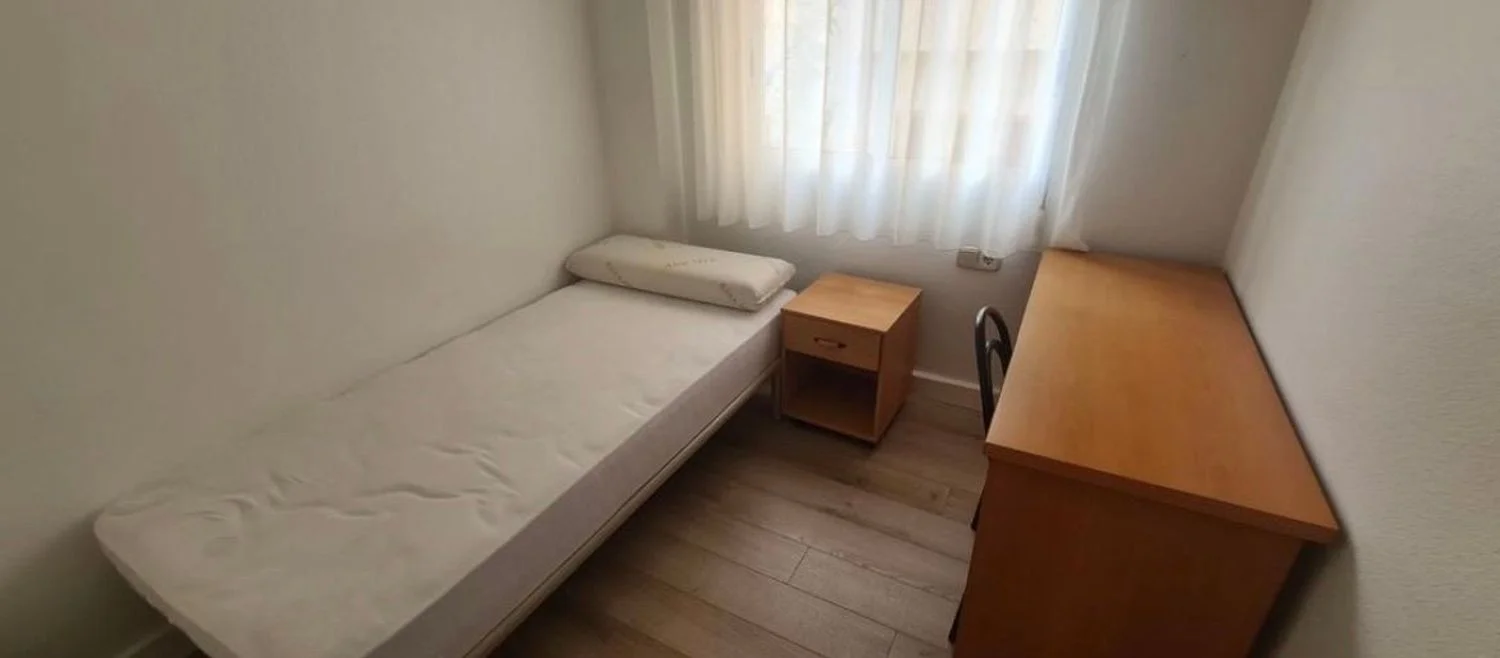 Piso en calle de Felip II, 114 - Foto 4