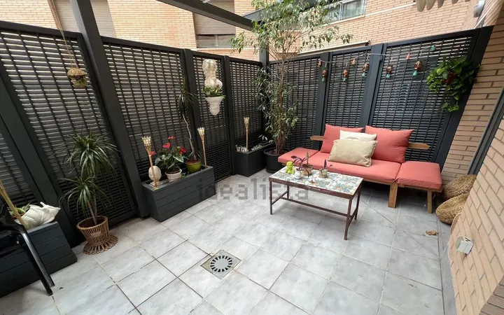Dúplex en Avenida Meridiana, El Parc i la Llacuna del Poblenou - Foto 3