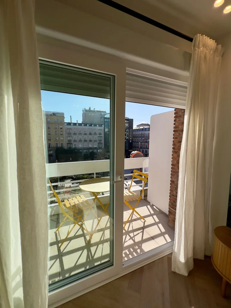 Piso en Barrio Chueca-Justicia - Foto 5