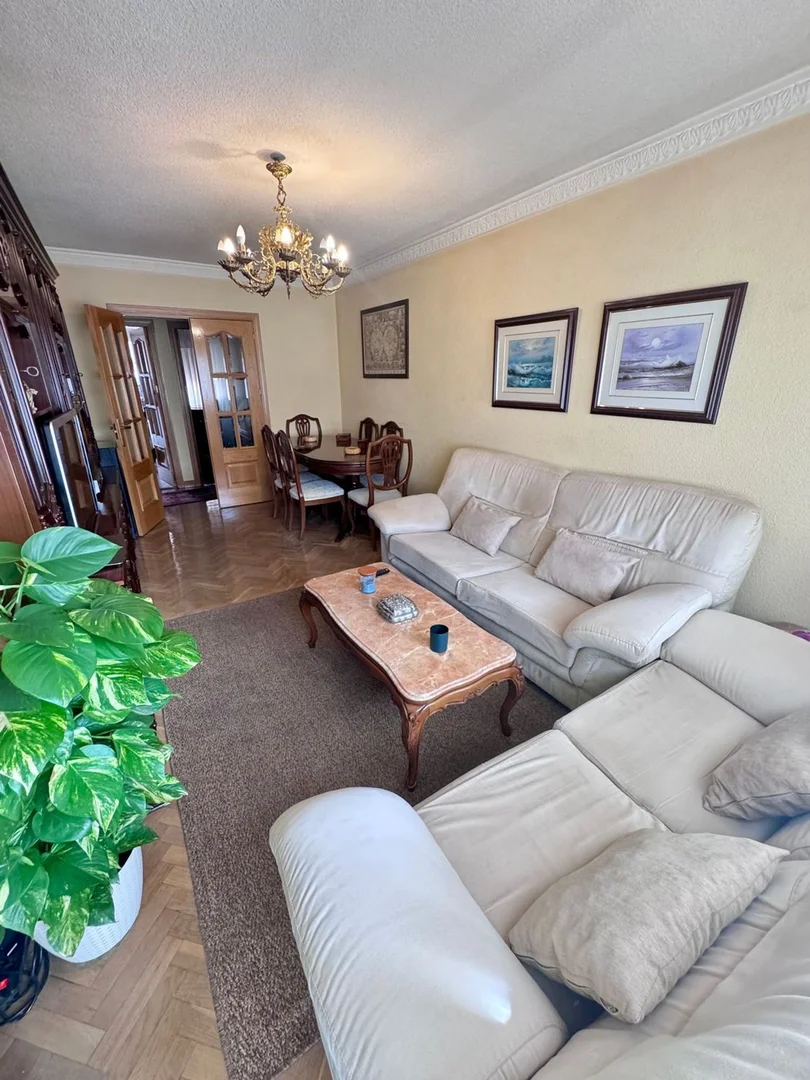 Piso en calle Navas de Tolosa, 14 - Foto 2