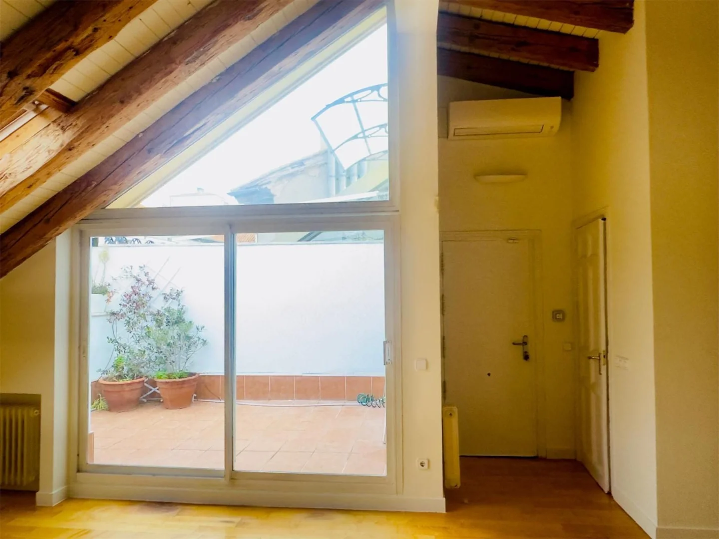 Piso en  Calle de Justiniano 5 - Foto 3