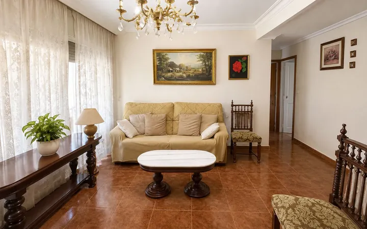 Piso en Valdezarza, Valdezarza - Foto 1