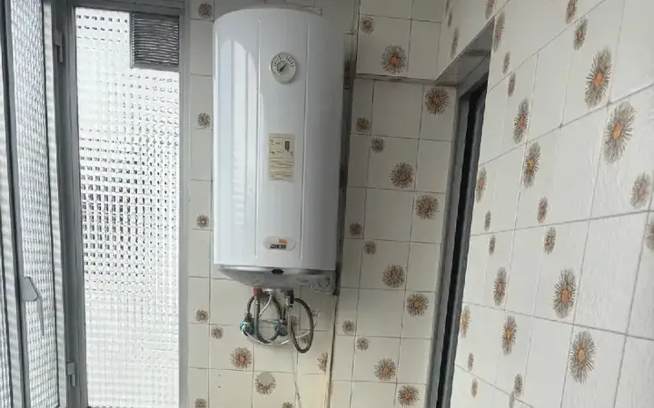 Piso en  Calle de la Virgen del Coro - Foto 6