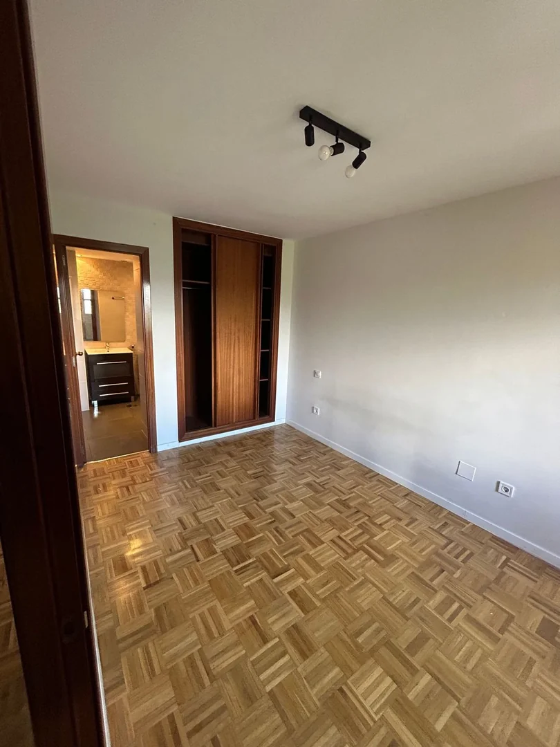 Piso en Calle Rocinante, 13, Tres Olivos - Valverde - Foto 7