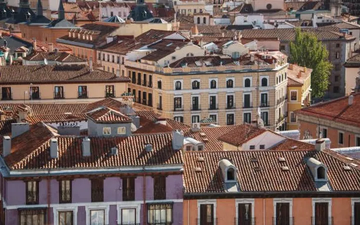 Edificio de uso mixto en Calle de Toledo, Sol - Foto 6