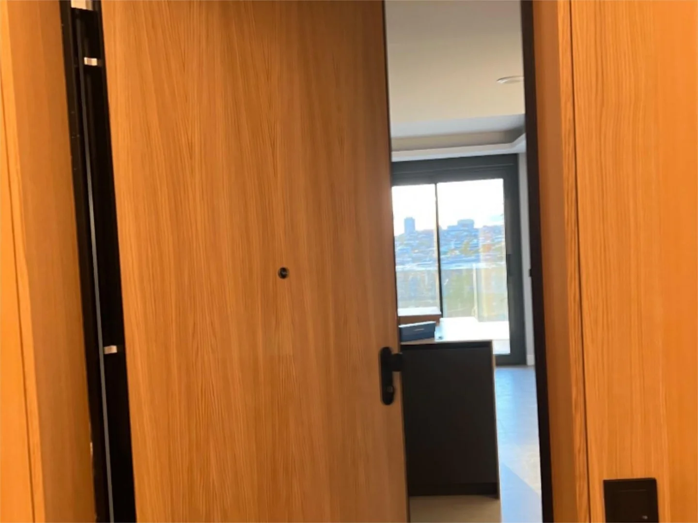 Piso en  Calle de Mesena 80 - Foto 12