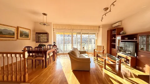 Ático en Barrio Hostafrancs - Foto 1