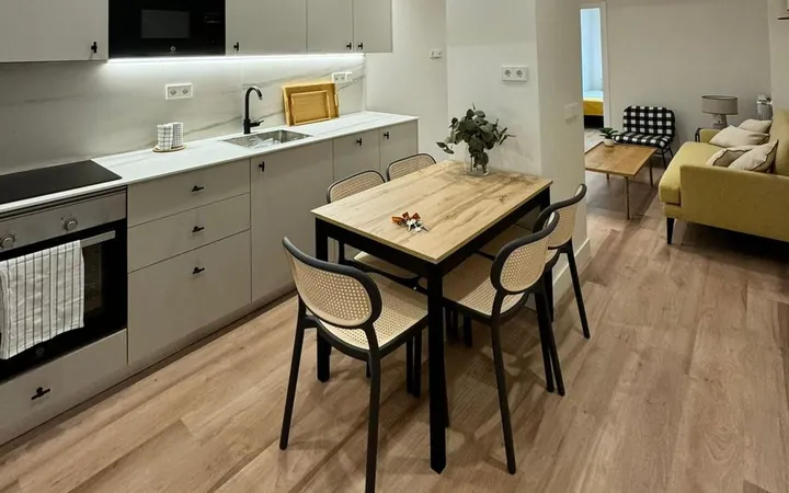 Piso en Calle de Blasco de Garay, 74 b, Arapiles - Foto 1