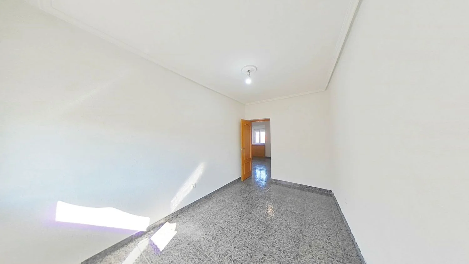 Piso en Barrio Casco Histórico de Barajas - Foto 14