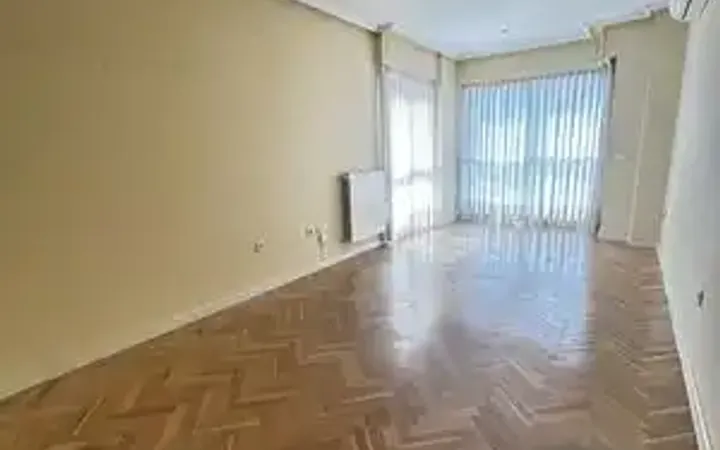 Piso en  Avenida del Talgo - Foto 2