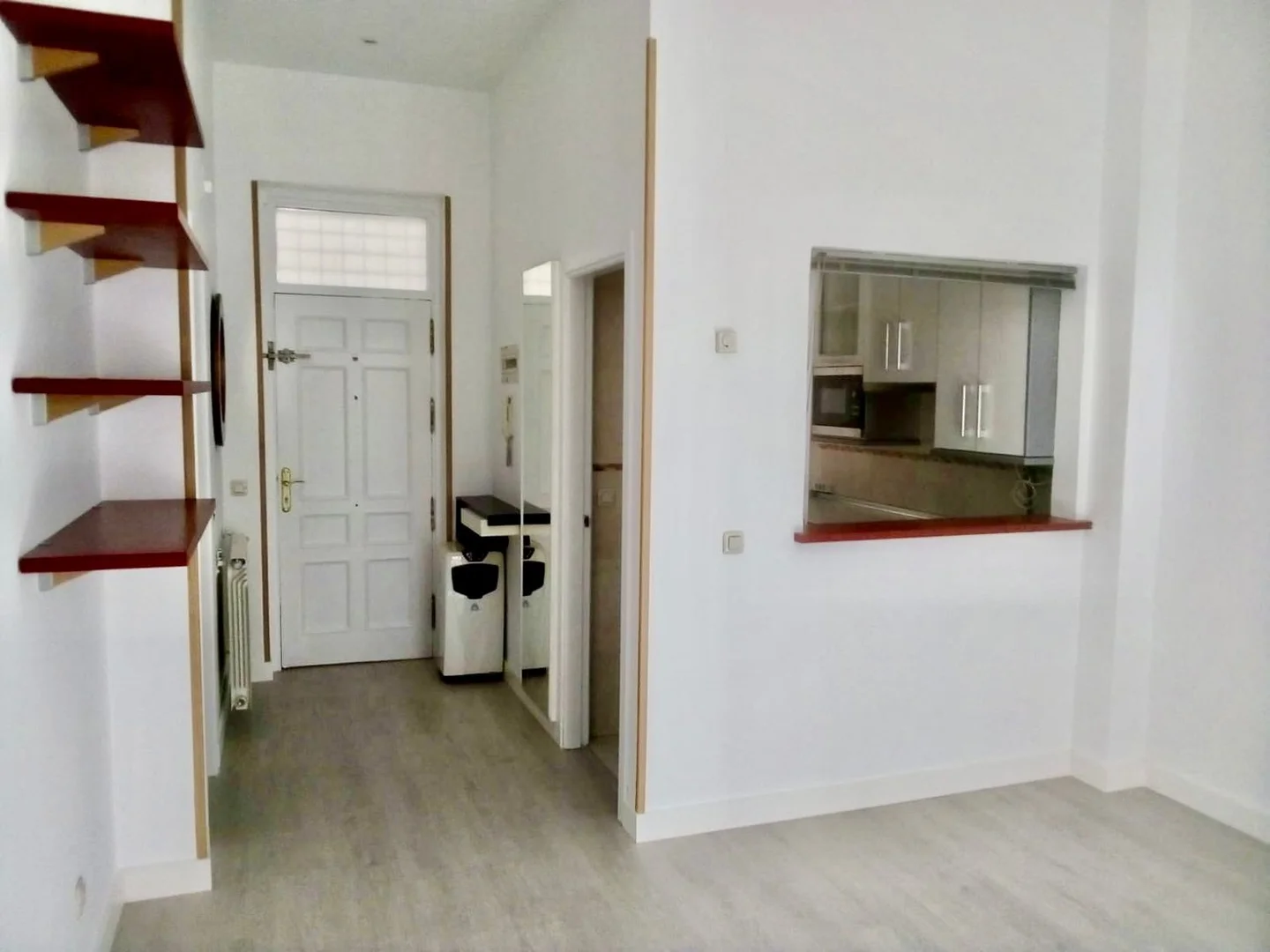 Estudio en calle de Embajadores, 26 - Foto 3