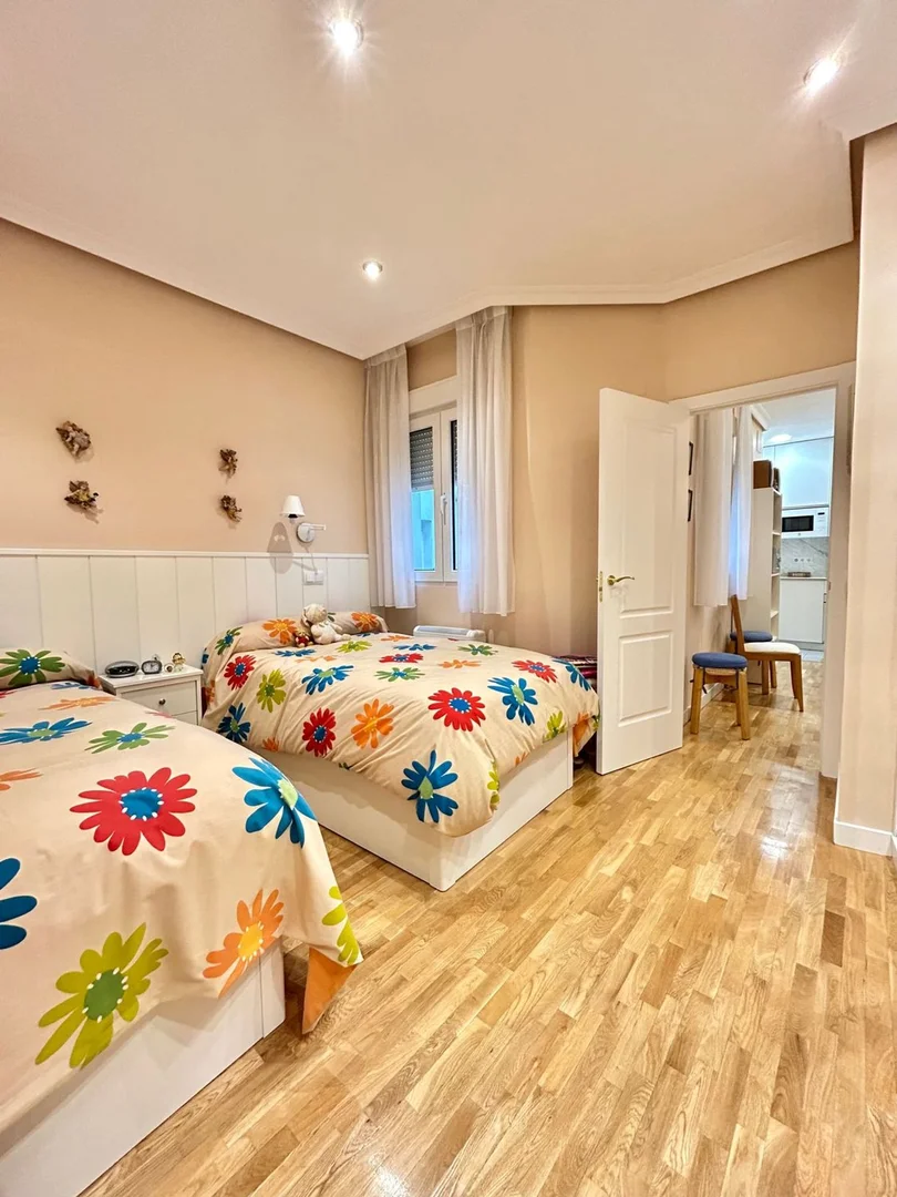 Piso en calle de Bocángel, 5 - Foto 5