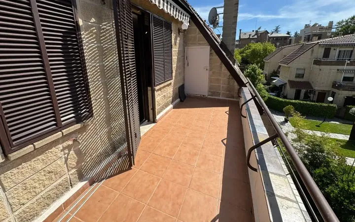 Piso en  Calle de Pérez Cidón 18 - Foto 32