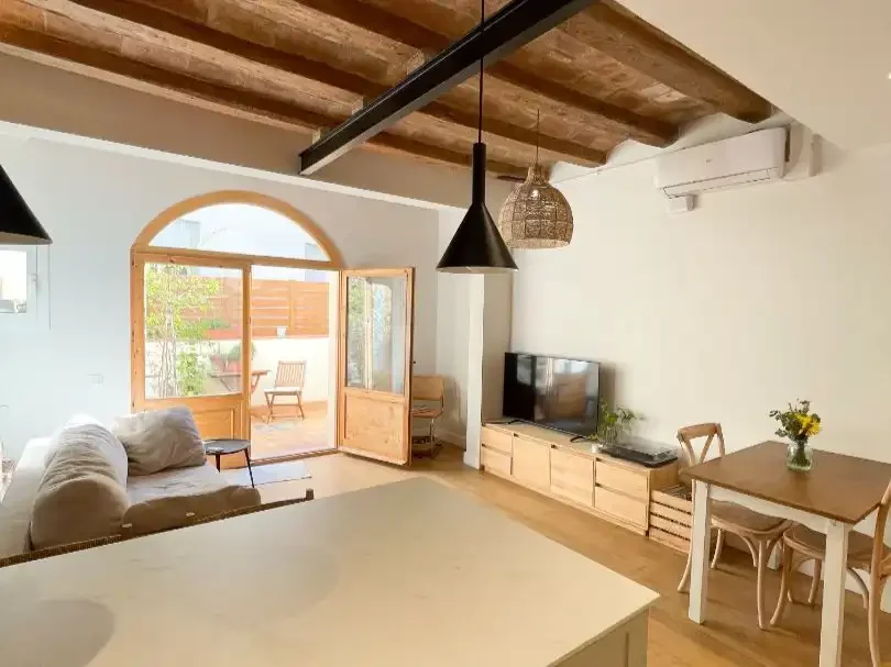Piso en  Carrer de Premià 32 - Foto 8