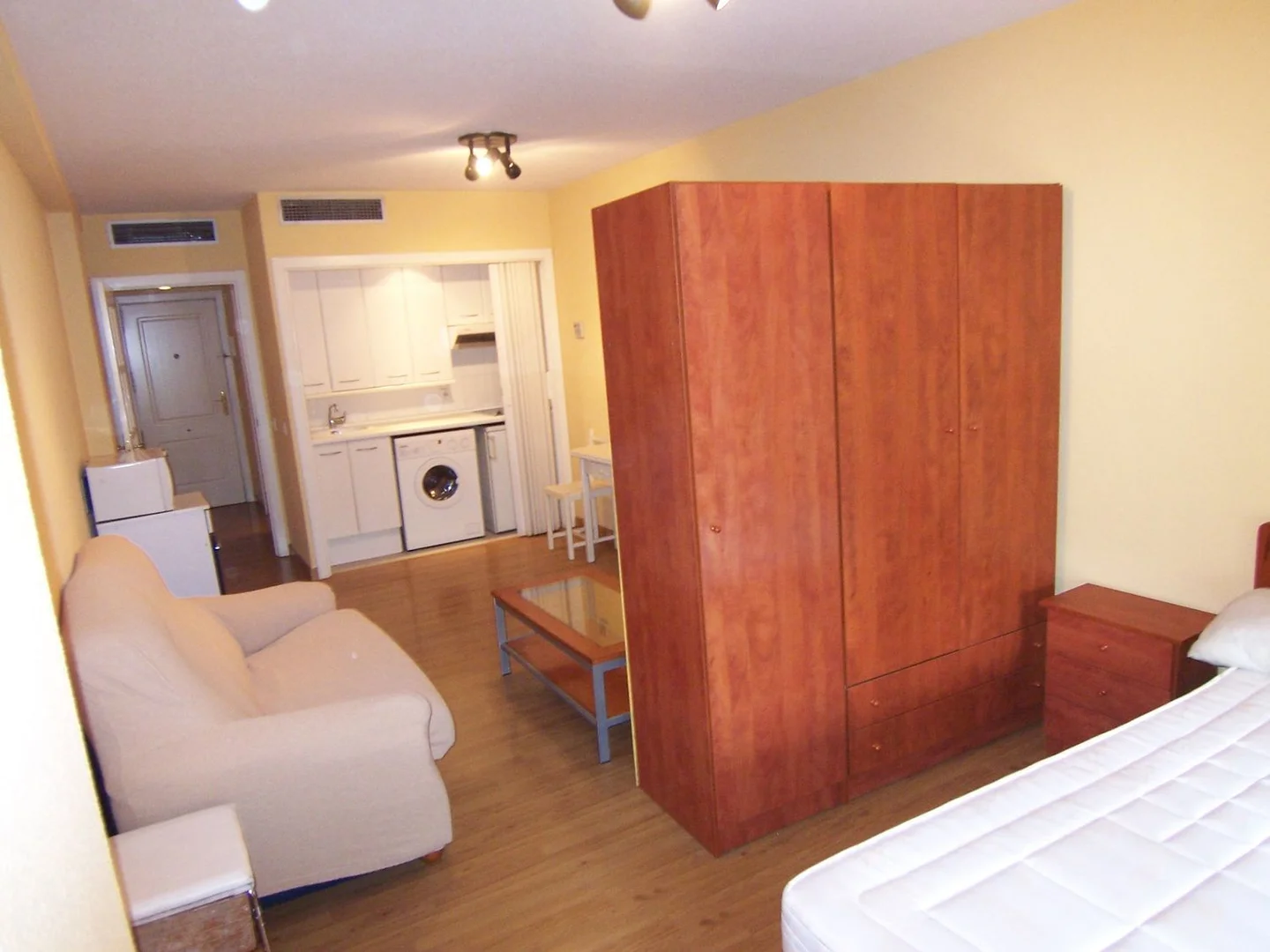 Estudio en calle Naves, 13 - Foto 4