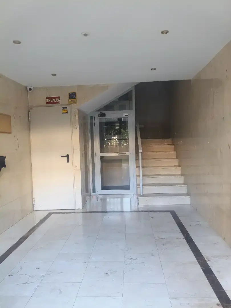 Piso en  Calle de Ángel Luis de la Herrán 1 - Foto 9