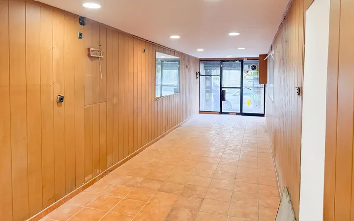 Local comercial en  Barcelona Capital - Foto 6