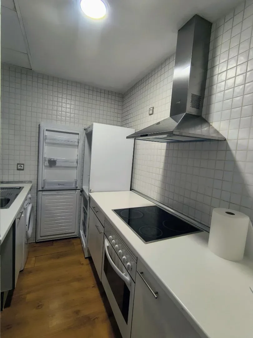 Piso en  Calle Parador del Sol 3 - Foto 5