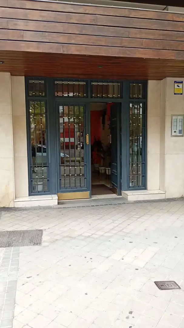 Piso en  Calle del Corazón de María 38 - Foto 4
