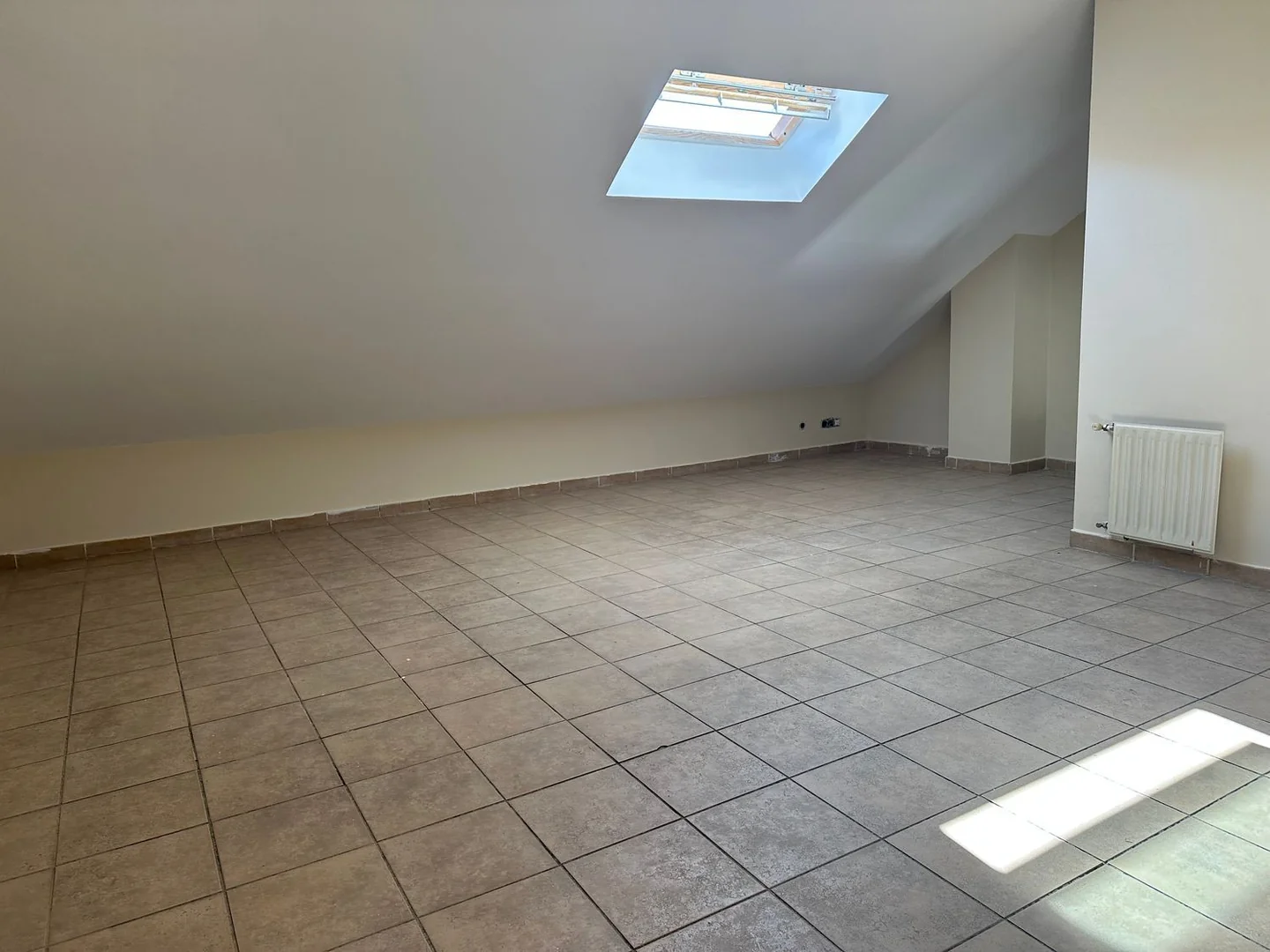 Chalet adosado en Calle de la Cueva de Montesinos, Tres Olivos - Valverde - Foto 14