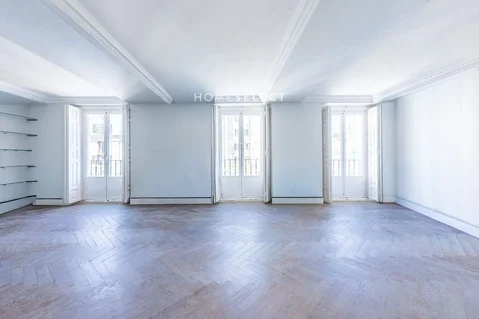 Piso en calle del Monte Esquinza - Foto 1