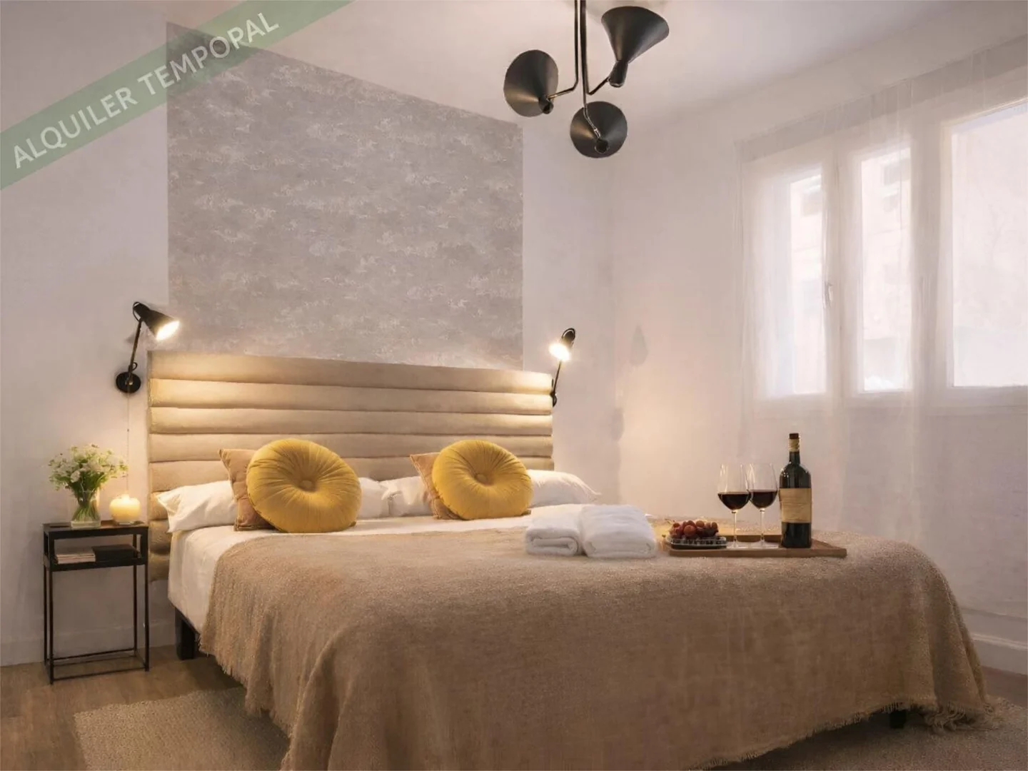 Piso en calle de los Estudios 9 - Foto 2