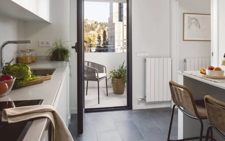 Piso en Paseo de la Zona Franca, La Marina del Prat Vermell - Foto 7