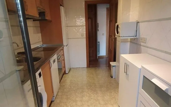 Piso en Calle de San Romualdo - Foto 5