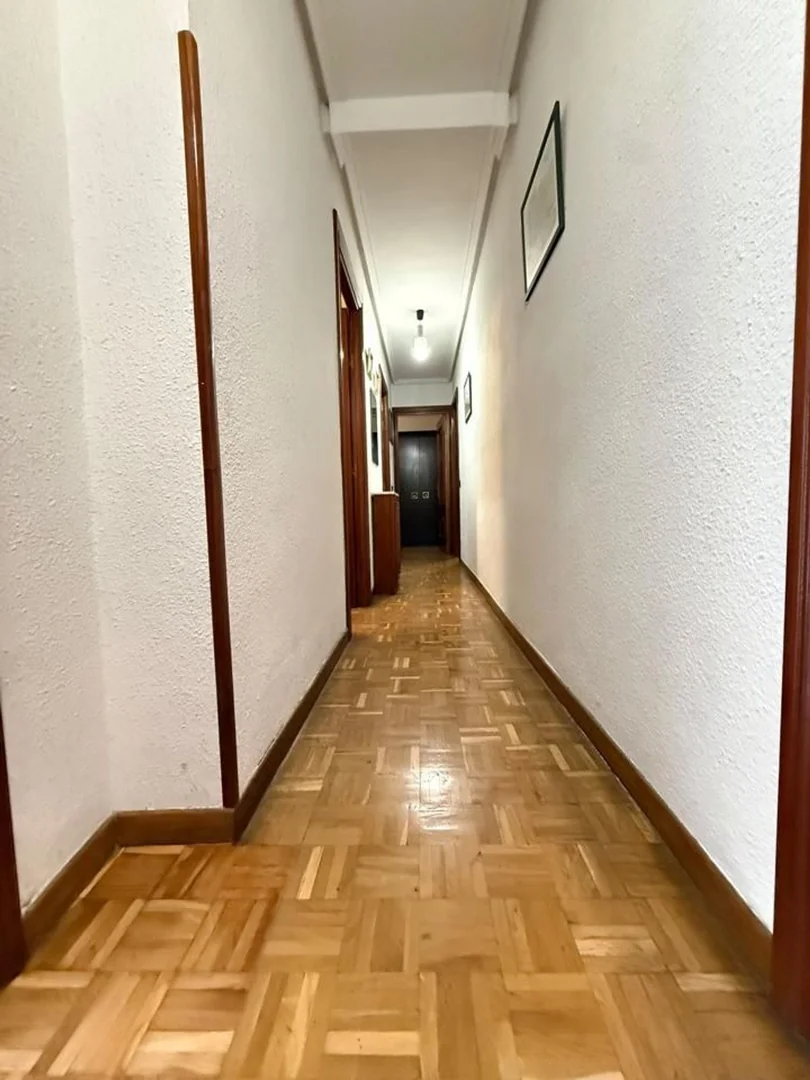 Piso en Calle de Guillén de Castro - Foto 9