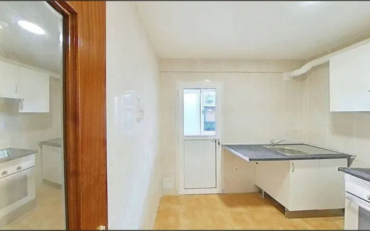 Piso en Calle de Santapau, 66, Porta - Foto 25
