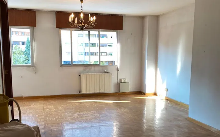 Piso en Calle de Fermín Caballero, 36, La Paz - Foto 1