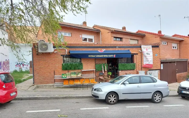 Local comercial en  Calle de Alfonso Rodríguez Castelao 26 - Foto 10