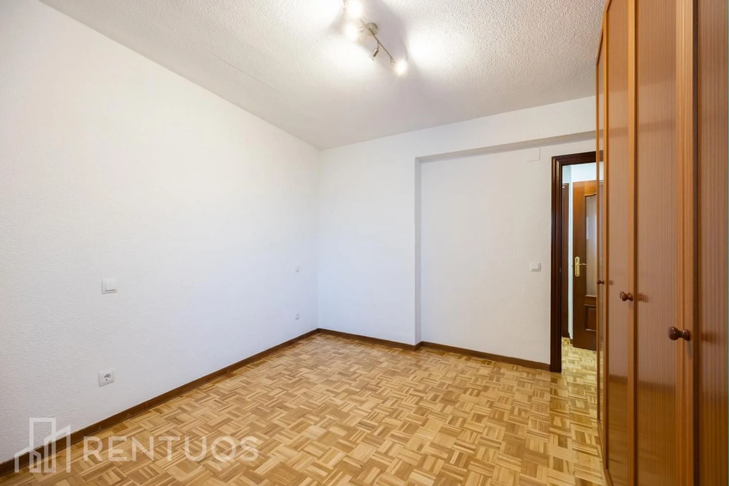 Alquiler de piso en Paseo de los Pontones - Foto 15