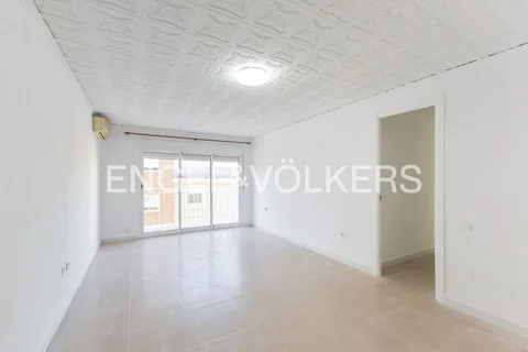 Piso en Calle de Joan de Joanes - Foto 3
