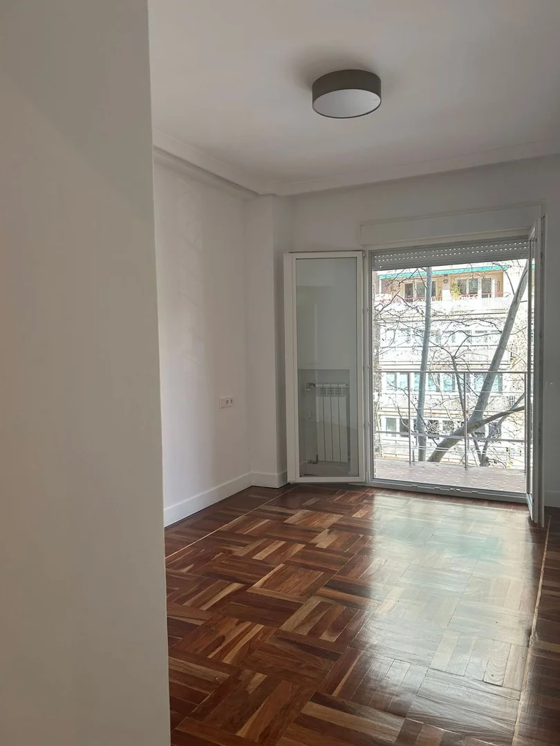 Piso en calle del Poeta Joan Maragall, 9 - Foto 6