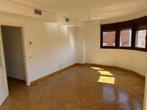 Piso en calle de Josep Pla, 6 - Foto 2