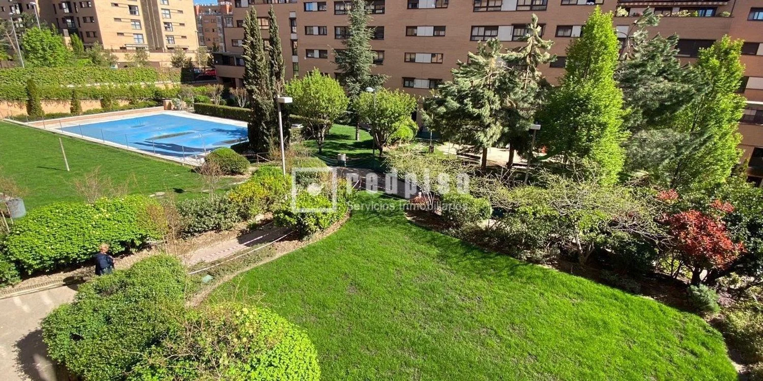 Piso en Calle de Boadilla del Camino, Las Tablas - Foto 35