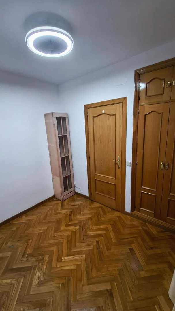 Piso en Calle de las Azucenas, 93, Valdeacederas - Foto 11