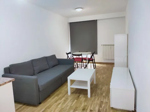 Piso en calle de Juan Álvarez Mendizábal, 1 - Foto 1