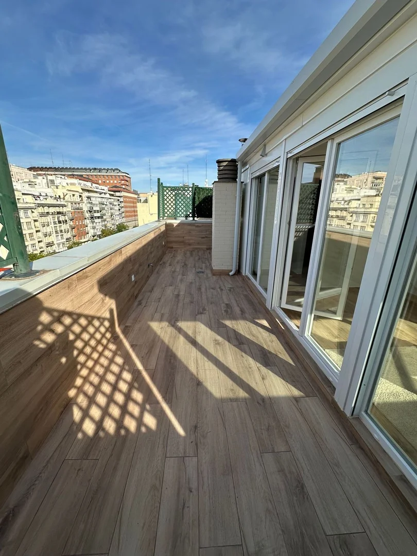 Dúplex en calle de Juan Bravo, 58