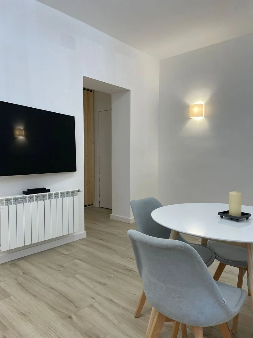 Piso en calle de Covarrubias, 17 - Foto 8