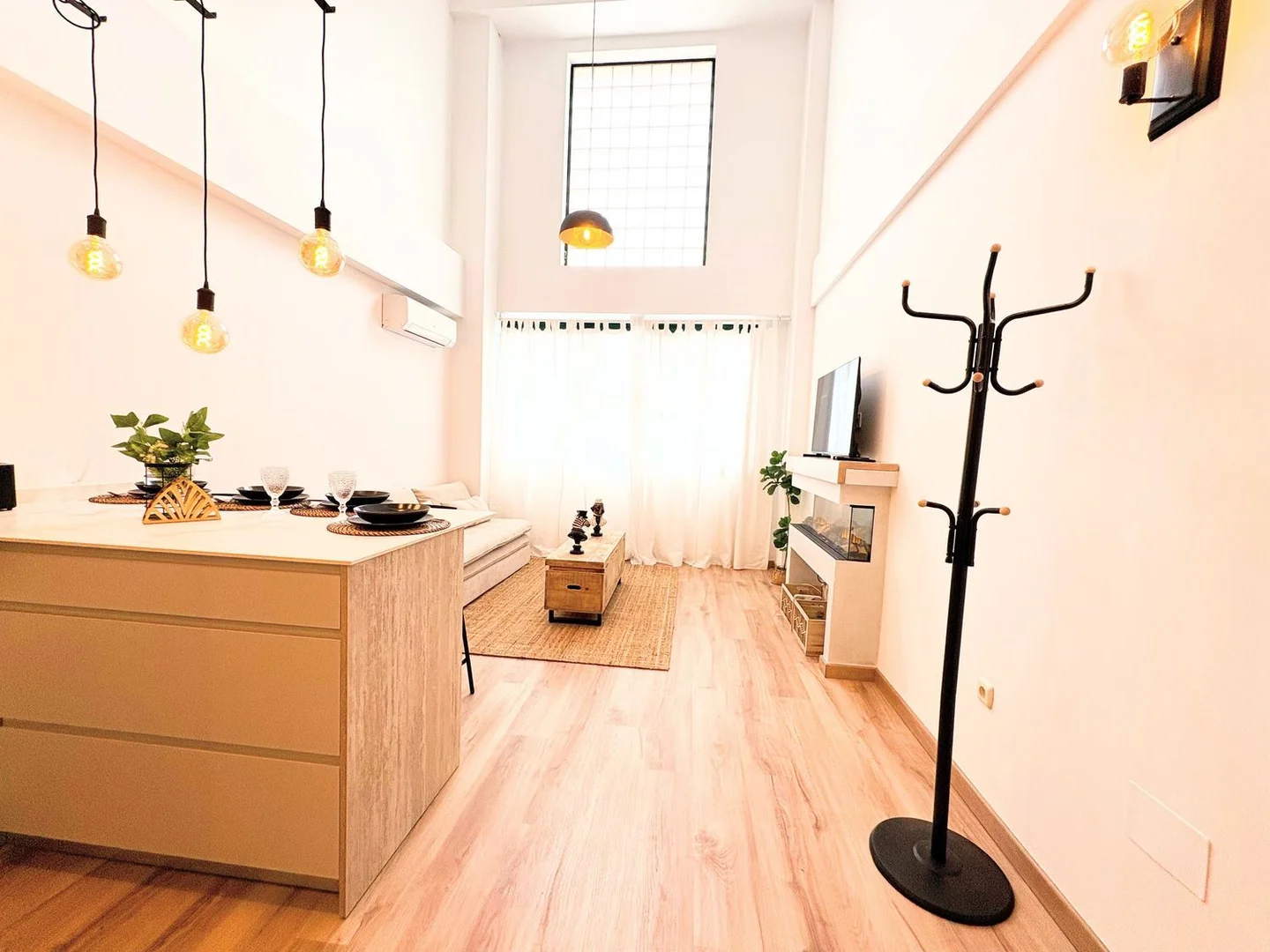 Piso en Barrio Tres Olivos - Valverde - Foto 2